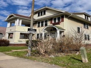 Foreclosed Home - 154 AVENUE D, 14621