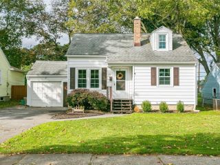 Foreclosed Home - 257 NANTUCKET RD, 14626