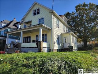 Foreclosed Home - 621 NEWLAND AVE, 14701