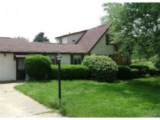 Foreclosed Home - 105 SYLVIA DR, 15010
