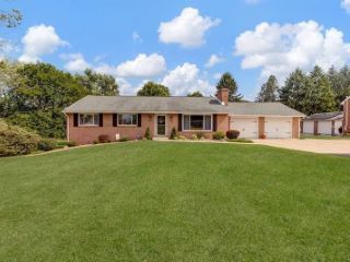 Foreclosed Home - 537 BLACKHAWK RD, 15010