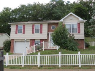 Foreclosed Home - 90 Delsandro Dr, 15033