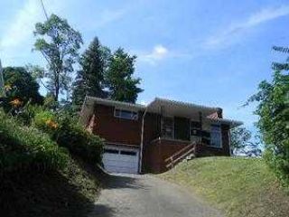 Foreclosed Home - 1052 STATE RD, 15062