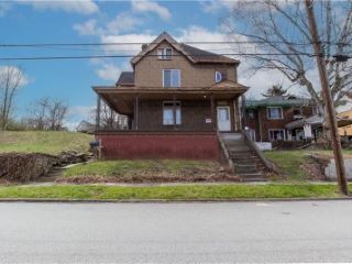 Foreclosed Home - 624 MCKEE AVE, 15062