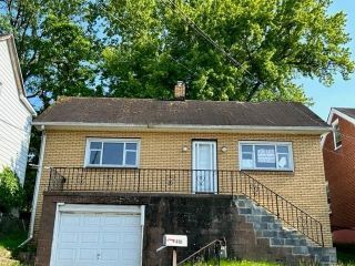 Foreclosed Home - 410 PEARL AVE, 15062