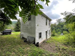 Foreclosed Home - 523 CUFF ALY, 15063