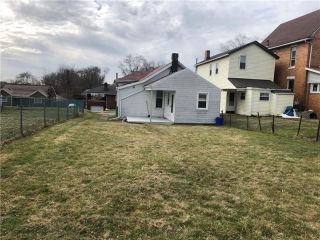Foreclosed Home - 1711 5TH ST, 15066