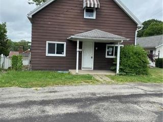 Foreclosed Home - 174 ELM ST, 15066