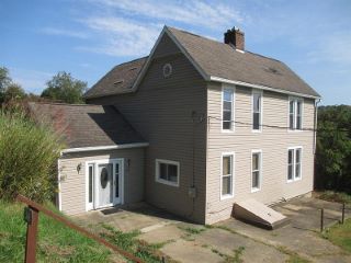 Foreclosed Home - 42 KENNEDY RD, 15067