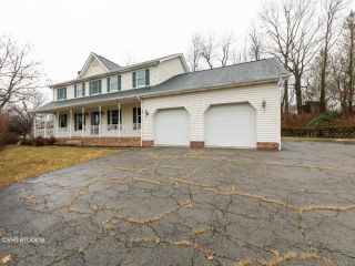 Foreclosed Home - 109 Porter Ln, 15074