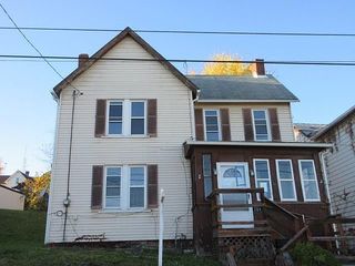 Foreclosed Home - 204 W 8TH AVE, 15084