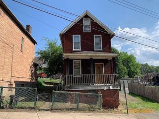 Foreclosed Home - 1708 TERRACE ST, 15104