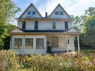 Foreclosed Home - 89 NOBLESTOWN RD, 15106