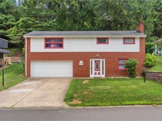 Foreclosed Home - 4645 BOWES AVE, 15122