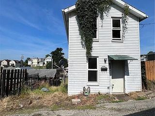 Foreclosed Home - List 100829486