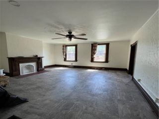 Foreclosed Home - List 100460188