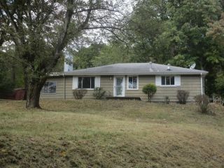 Foreclosed Home - 973 Hulton Rd, 15147