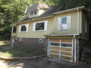 Foreclosed Home - 330 WOOD ST, 15148