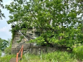 Foreclosed Home - 2419 DIEHL AVE, 15210
