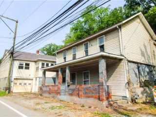 Foreclosed Home - 3224 MILLERS RUN RD, 15321