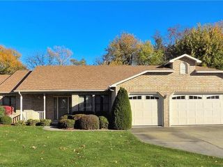 Foreclosed Home - 147 HERITAGE HILLS RD, 15401