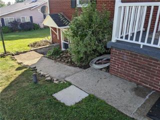 Foreclosed Home - 130 SUTTON AVE, 15445