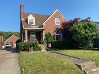 Foreclosed Home - 30 N MAIN ST, 15474