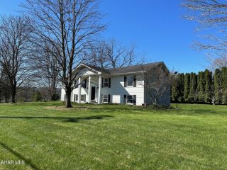 Foreclosed Home - 8063 MAIN RD, 15522