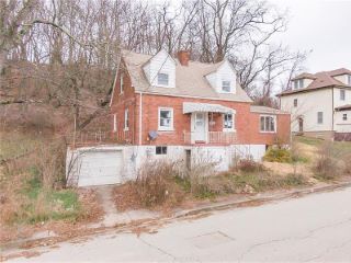 Foreclosed Home - 821 RIDGE AVE, 15644