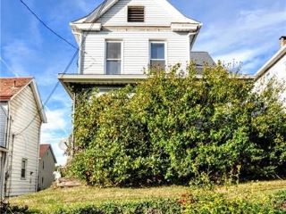 Foreclosed Home - 1011 GASKILL AVE, 15644