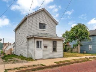 Foreclosed Home - 304 BEECH ST, 15690