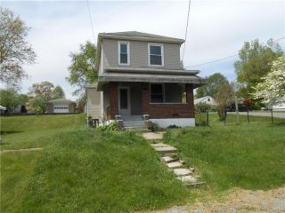 Foreclosed Home - 121 Colleen Street, 16001