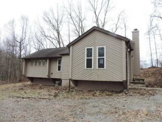Foreclosed Home - 146 Blue Jay Dr, 16033