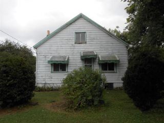 Foreclosed Home - 409 Houston Ave, 16038