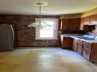 Foreclosed Home - 12 HIGH ST, 16045