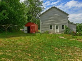 Foreclosed Home - 86 W MAIN ST, 16125