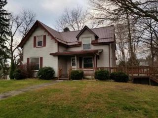 Foreclosed Home - 607 Depot St, 16134