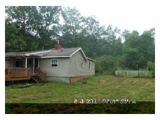Foreclosed Home - 180 CHERRY LN, 16141