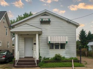 Foreclosed Home - 1320 W 24TH ST, 16502