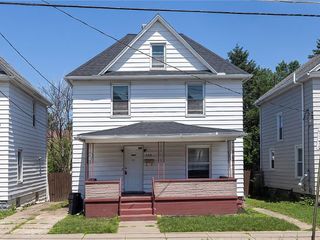 Foreclosed Home - 960 W 25TH ST, 16502