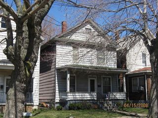 Foreclosed Home - 1144 E 9TH ST, 16503