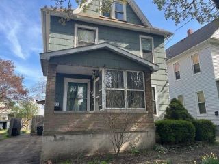 Foreclosed Home - 1213 E 8TH ST, 16503