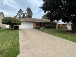 Foreclosed Home - 511 INDIANA DR, 16505