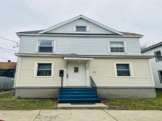 Foreclosed Home - 324 WALLACE ST, 16507