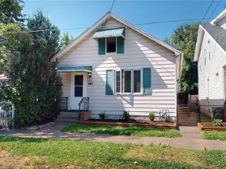 Foreclosed Home - 244 W 2ND ST, 16507