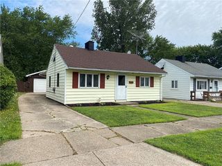 Foreclosed Home - 1132 W 37TH ST, 16508