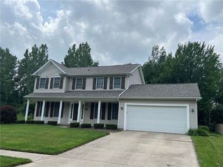 Foreclosed Home - 5908 SUN CT, 16509