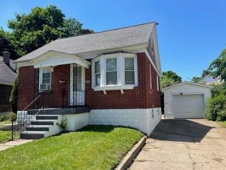 Foreclosed Home - 2046 WATER ST, 16510