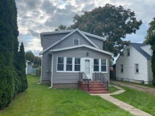 Foreclosed Home - 1706 CENTER ST, 16510