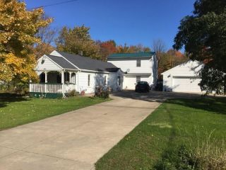 Foreclosed Home - 1007 PARKSIDE DR, 16511